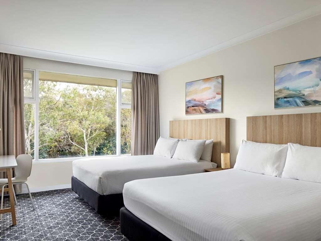 ホテル Ibis Styles タムワース 部屋 写真